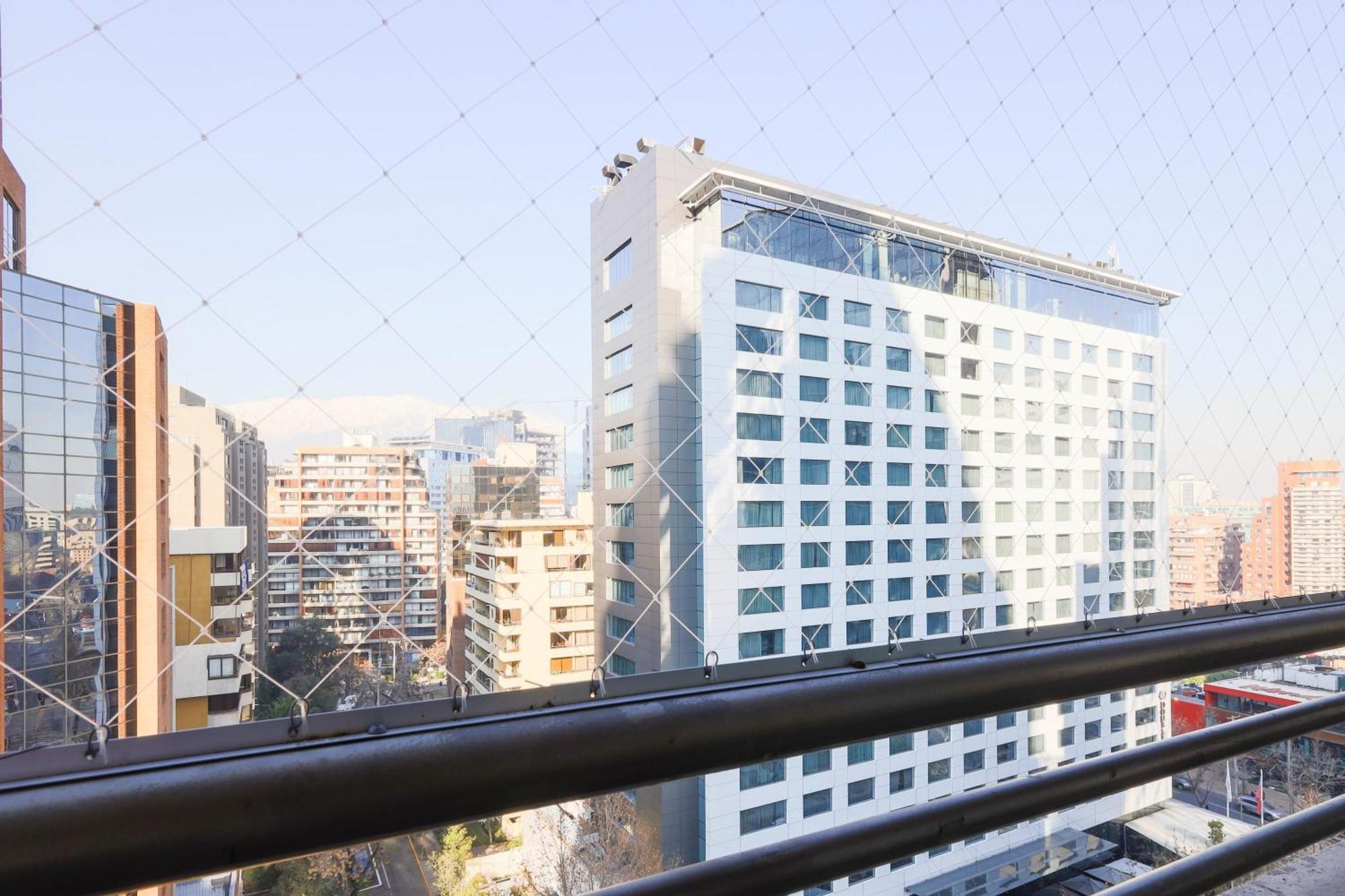 Apartment Vitacura Tower A Pasos De Costanera Center & Metro